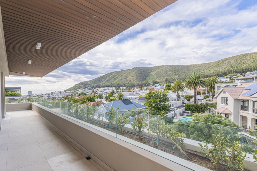 3 Bedroom Property for Sale in Fresnaye Western Cape